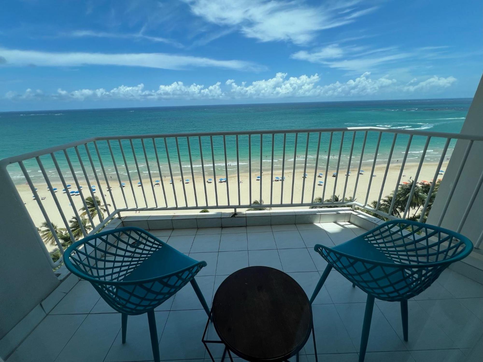 Gorgeous Ocean View 1Br W/Beach Acess & Pool Apartment ซานฮวน ภายนอก รูปภาพ
